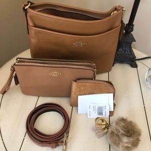 Coach messenger bag (only)